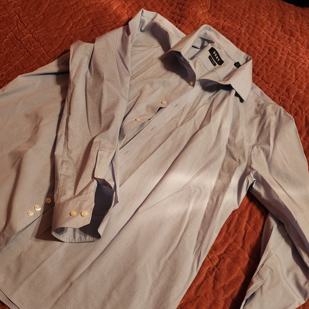 DKNY slim fit stretch men's blue dress shirt